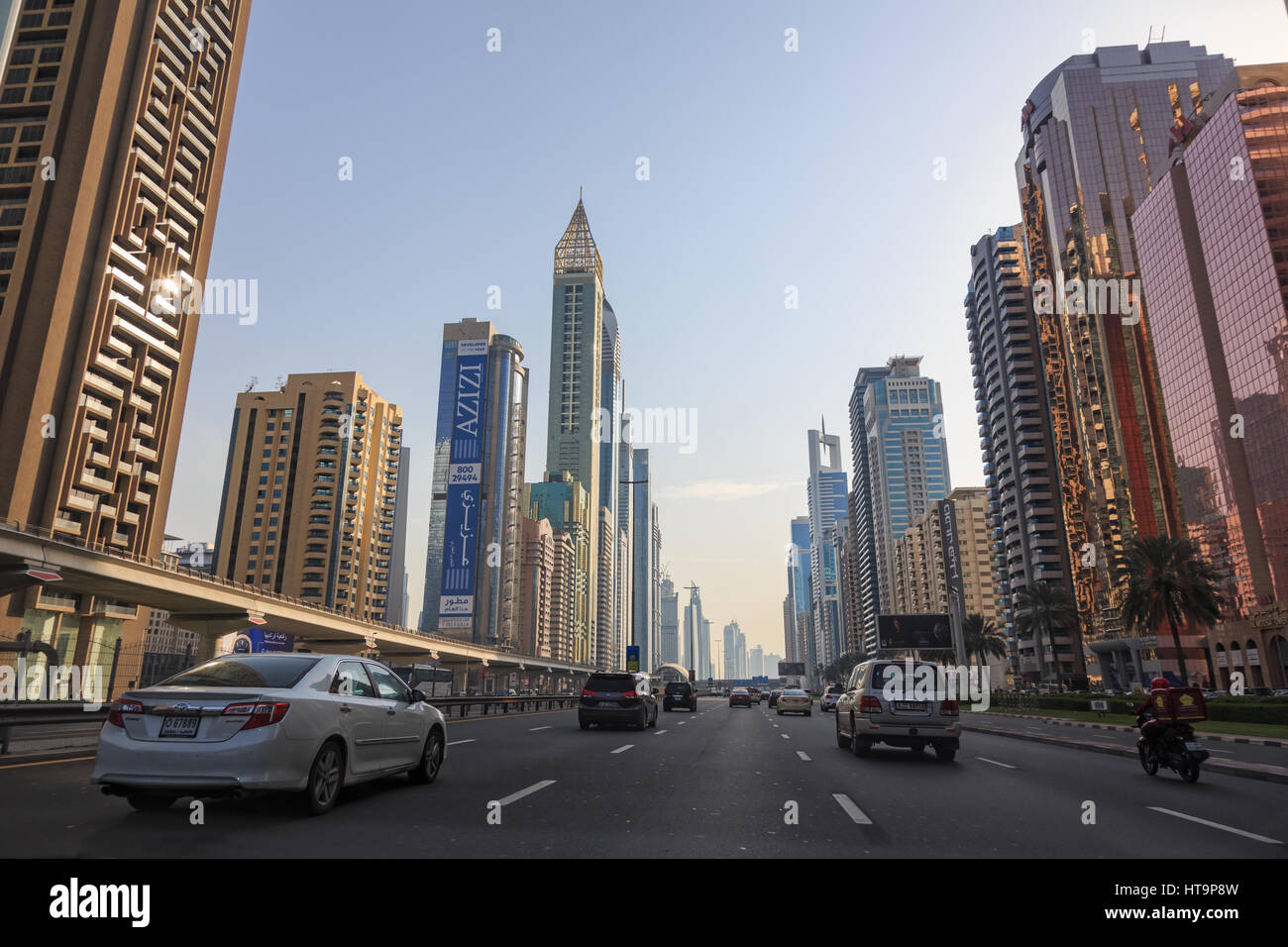 Centre mondial de Dubaï/Émirats arabes unis le 9 mars 2017 : le nouvel aéroport de Dubaï Dubai World Central Banque D'Images