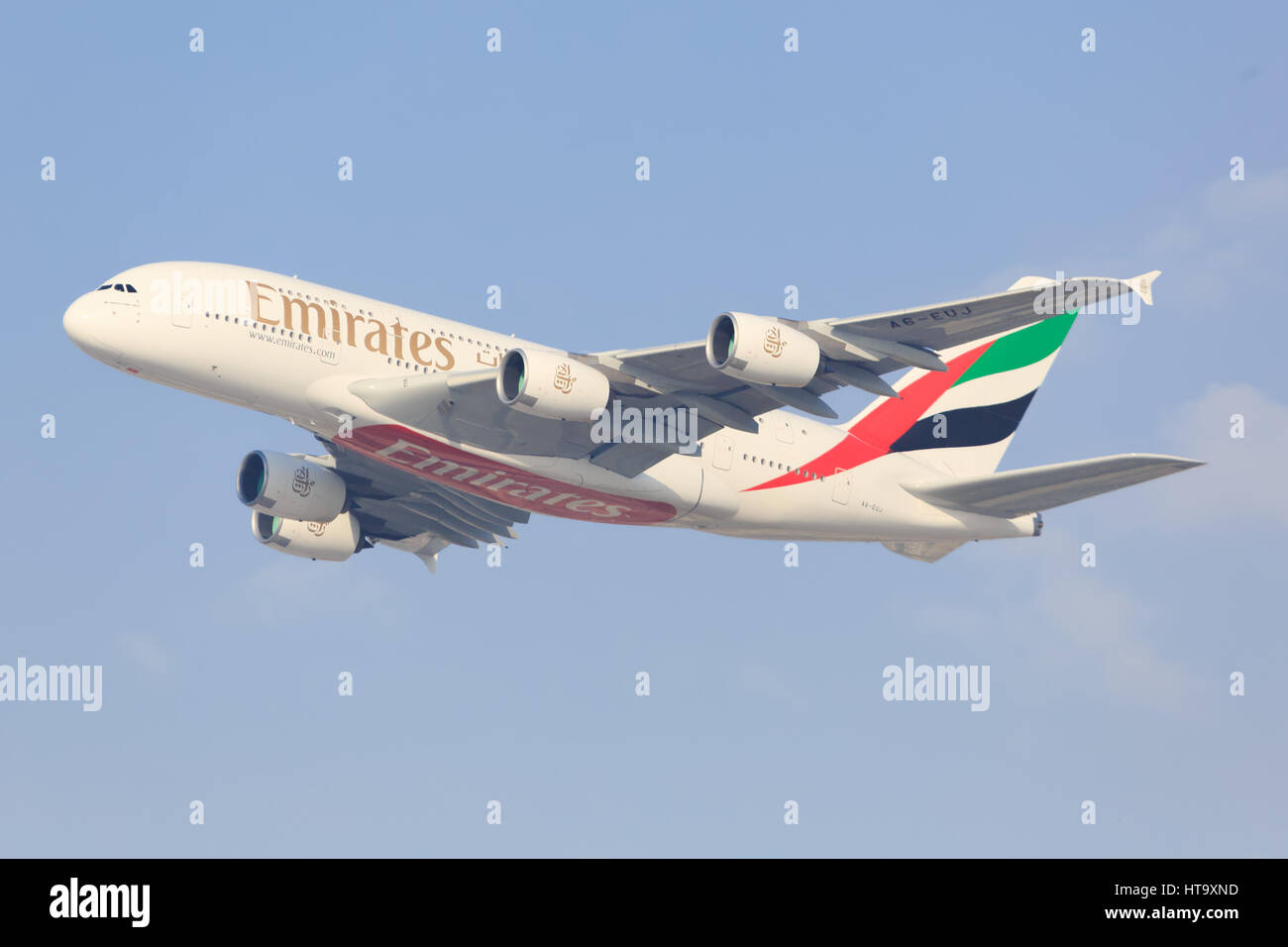 Dubaï/Émirats arabes unis le 9 mars 2017 : Airbus A330 à partir de l'atterrissage des téé à l'aéroport de Dubaï. Banque D'Images