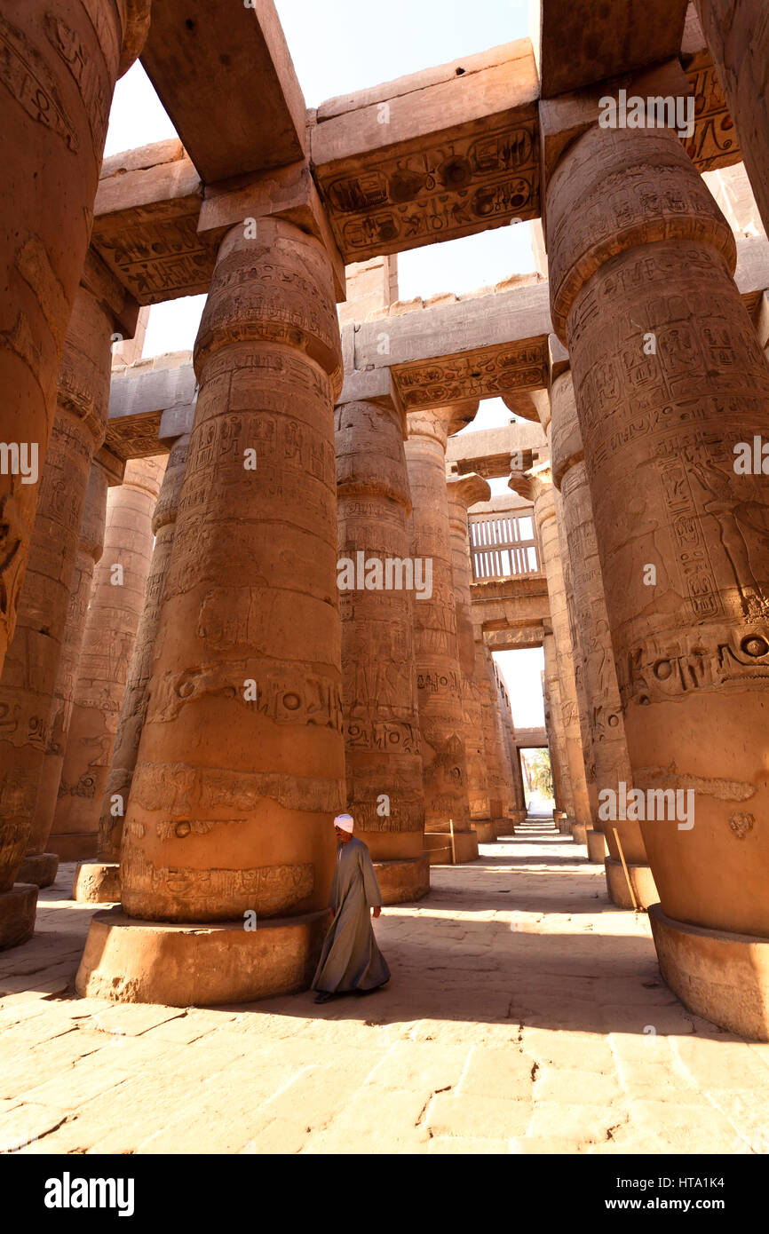 Salle hypostyle du Temple de Karnak, Louxor, Égypte, Banque D'Images