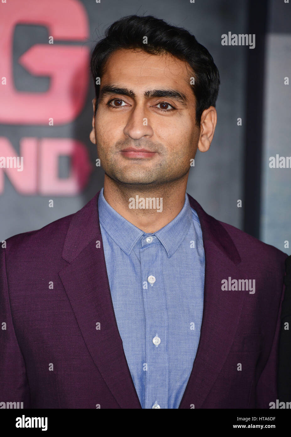 Los Angeles, USA. 05Th Mar, 2017. Kumail Nanjiani 147 au Kong Skull Island Premiere lors du Microsoft Theatre de Los Angeles. Le 8 mars 2017. Credit : Tsuni/USA/Alamy Live News Banque D'Images