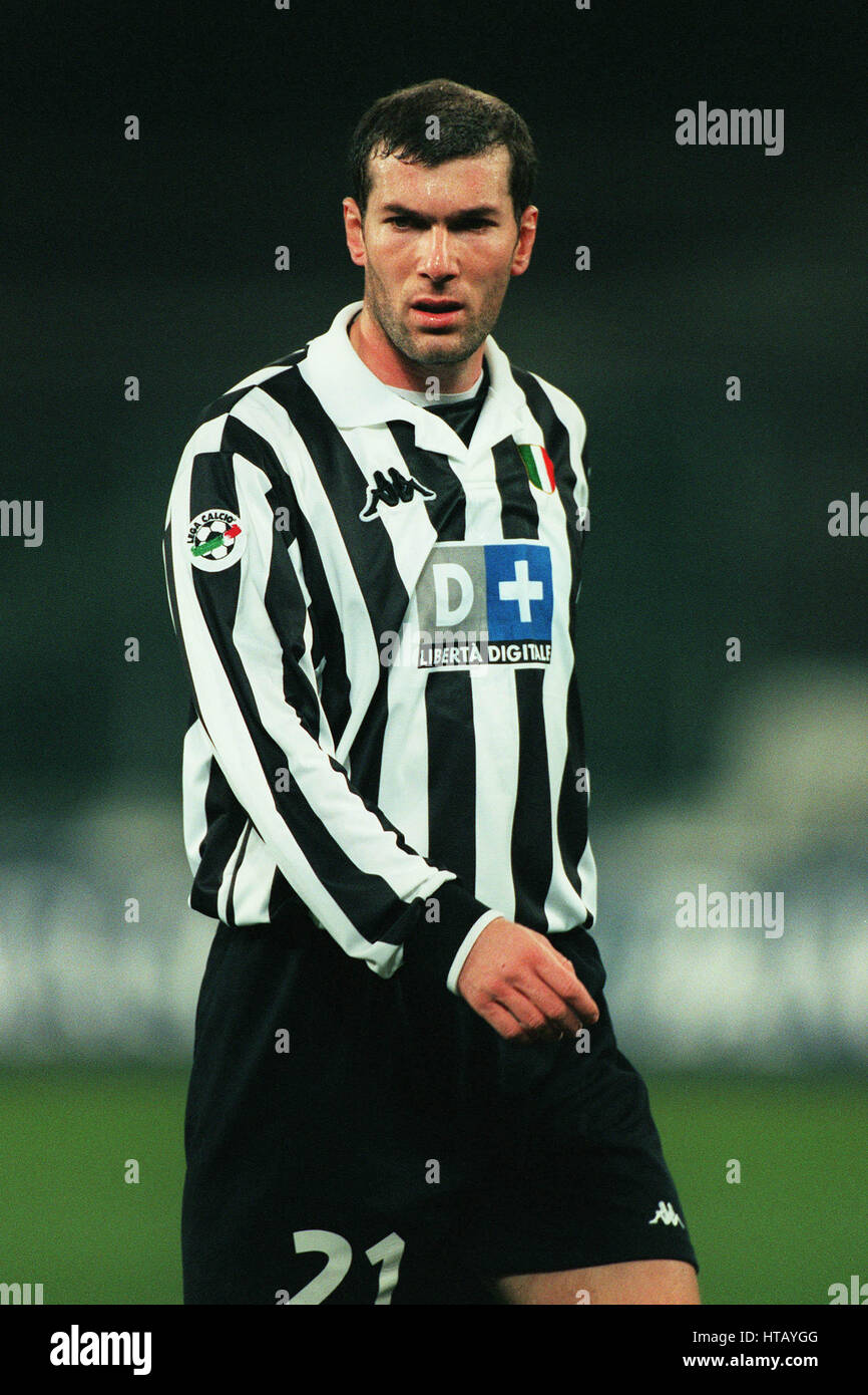 ZINEDINE ZIDANE JUVENTUS 07 Février 1999 Banque D'Images