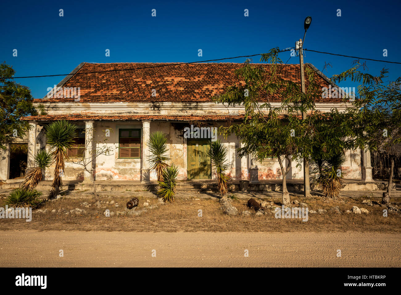 Maison coloniale sur l'île d'Ibo, Parc National des Quirimbas, Cabo Delgado, Mozambique Banque D'Images