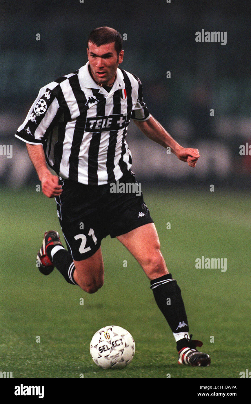 ZINEDINE ZIDANE JUVENTUS 21 Avril 1999 Banque D'Images