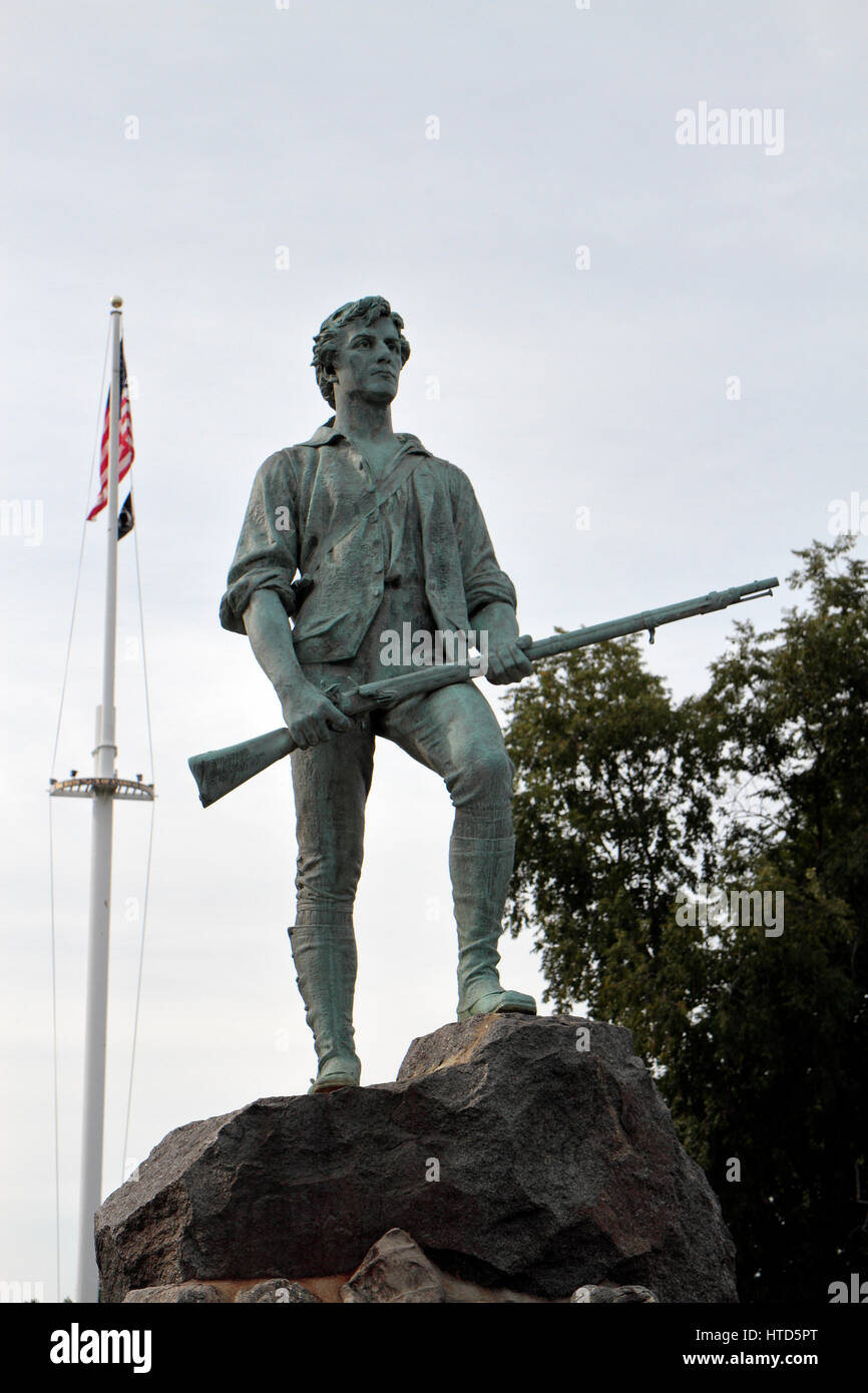 Le Lexington Minuteman statue par Henry Hudson Kitson, Lexington, Massachusetts, United States. Banque D'Images