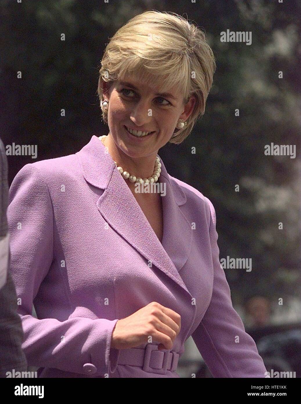 La princesse Diana après son appuyez sur la disponibilité de la Croix-Rouge américaine à Washington le 17 juin 1997 Banque D'Images