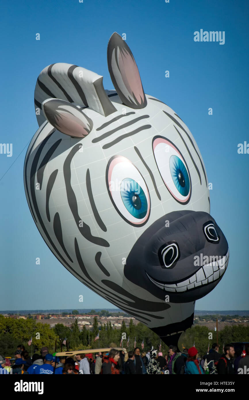 Mister Z (zebra) hot air balloon, Albuquerque International Balloon Fiesta, Albuquerque, Nouveau Mexique USA Banque D'Images
