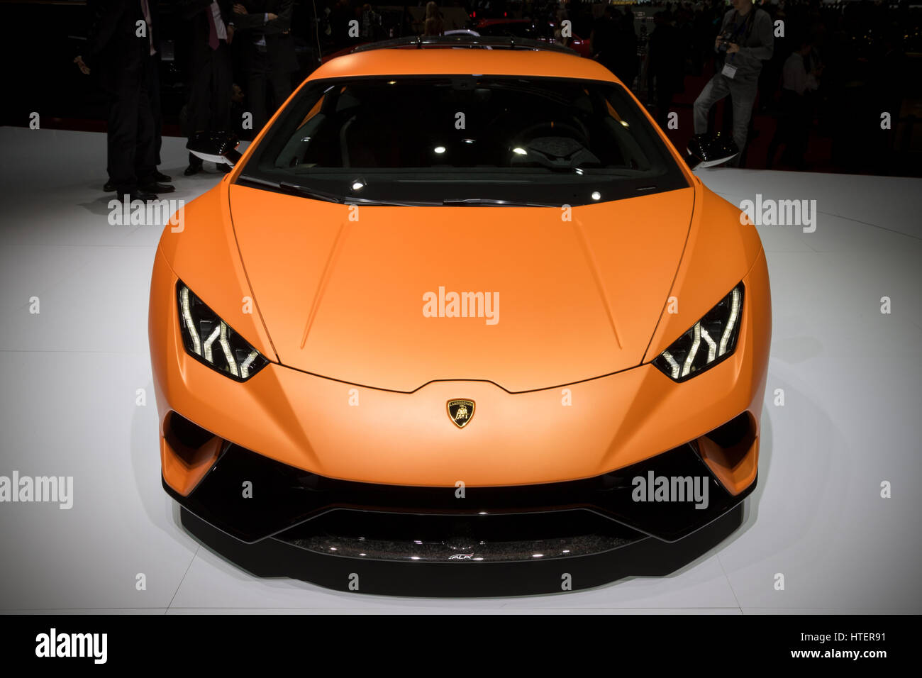 Genève, SUISSE - Le 7 mars 2017 : Lamborghini Ouragan Performante voiture de sport en première mondiale au 87e Salon International de l'Automobile de Genève. Banque D'Images