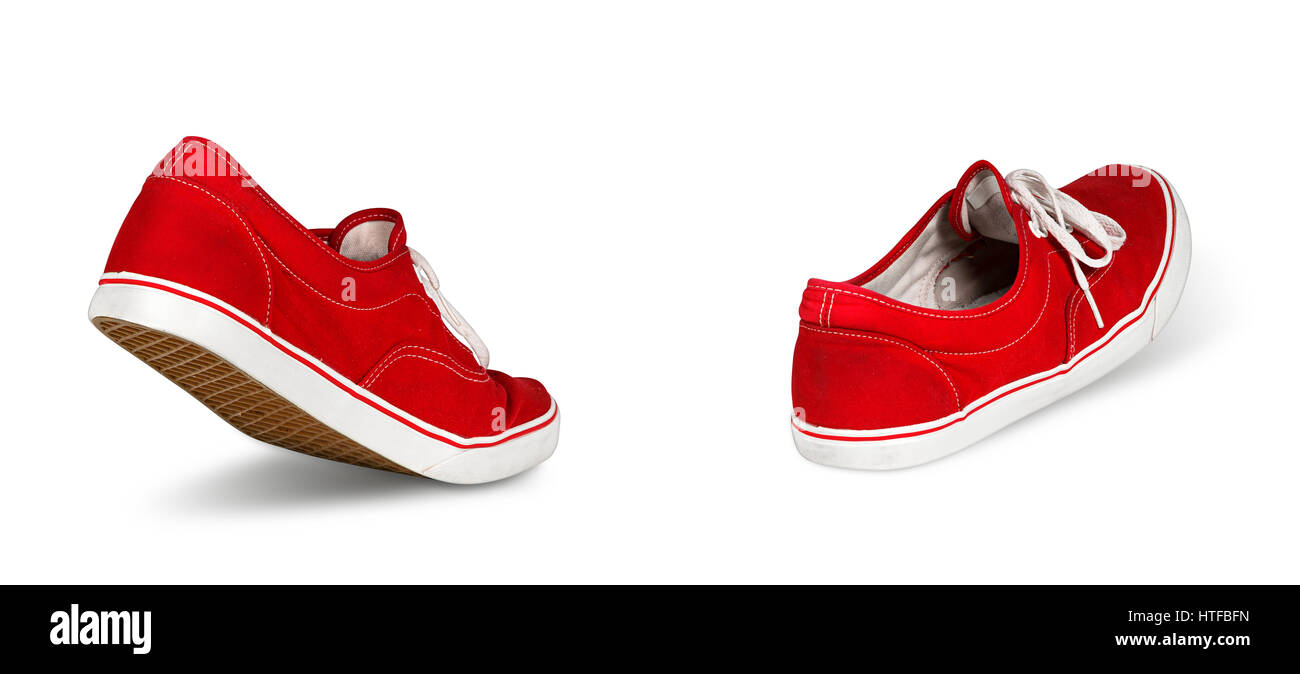 Ghost rouge vide chaussures sneaker concept marche isolé sur fond blanc Banque D'Images