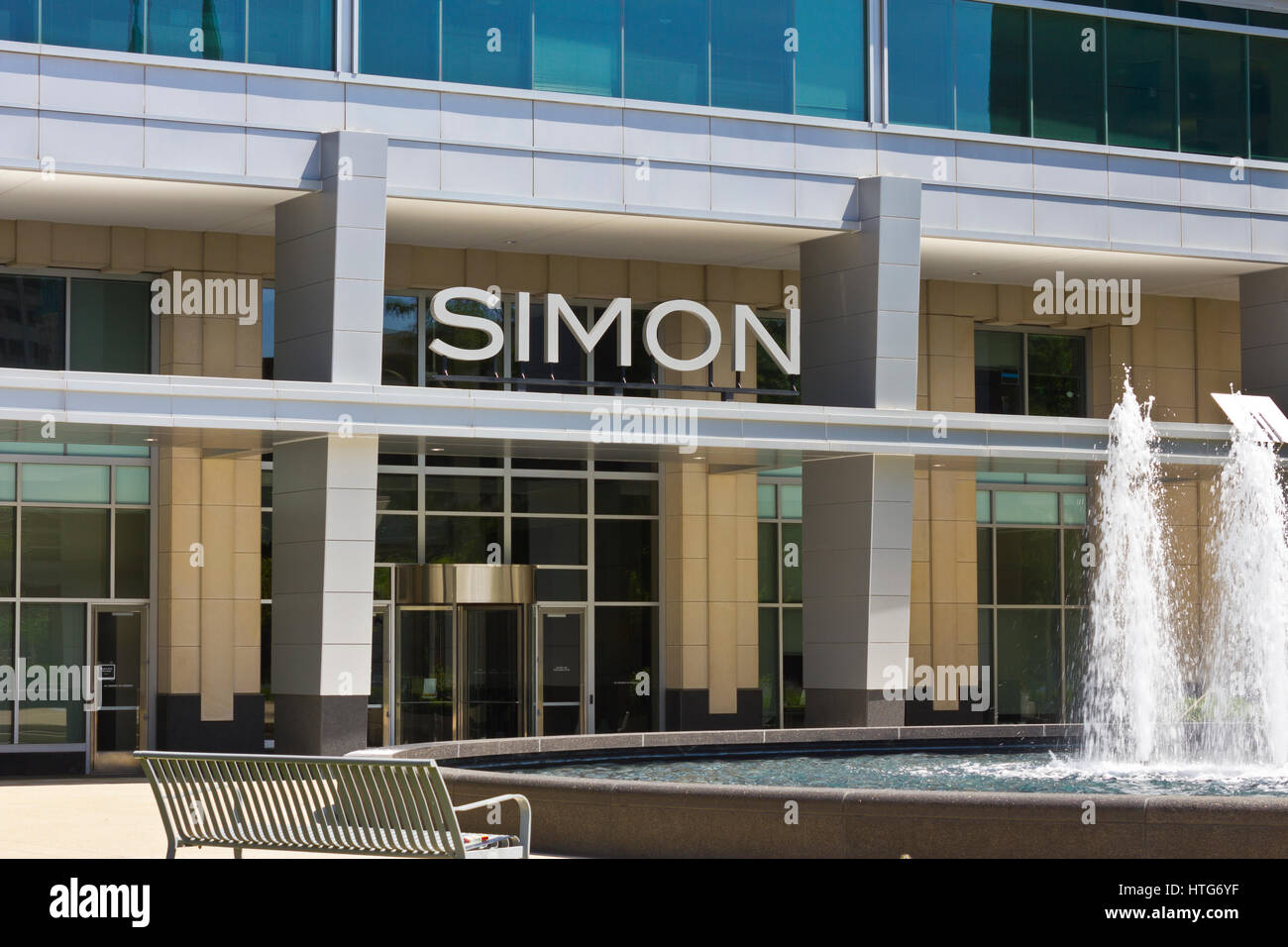 Indianapolis - Circa Juin 2016 : Simon Property Group Siège Mondial. SPG est un Commercial Real Estate Investment Trust (REIT) III Banque D'Images