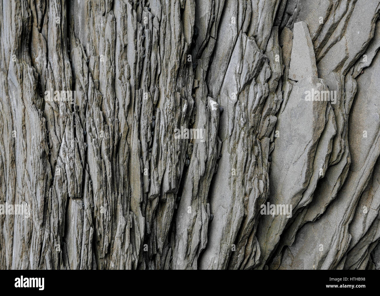 Basalte volcanique vertical des calques pour l'abstract natural texture background, Islande, Reynisfjara qui jouit Banque D'Images