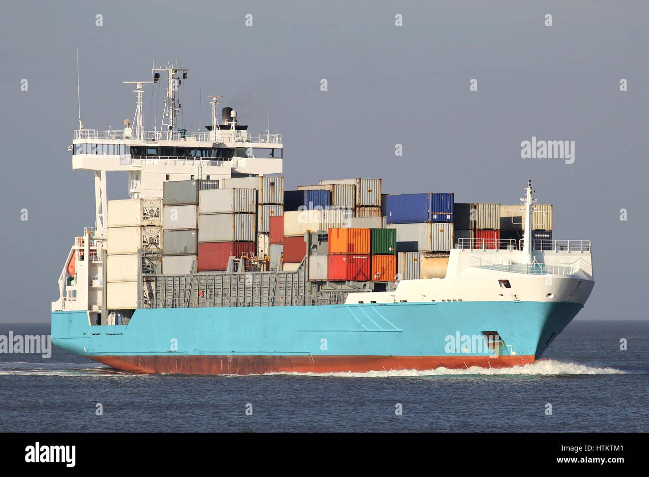 Container Ship at sea Banque D'Images