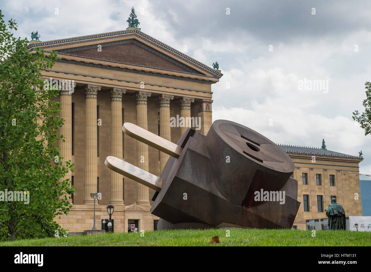 Conférence à trois (Cube géant bouchon robinet), Claes Oldenburg, Philadelphia Museum of Art, Philadelphie, Pennsylvanie, USA Banque D'Images