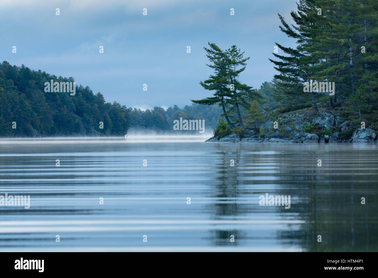Charlton Lake à l'aube, l'Ontario, Canada Banque D'Images