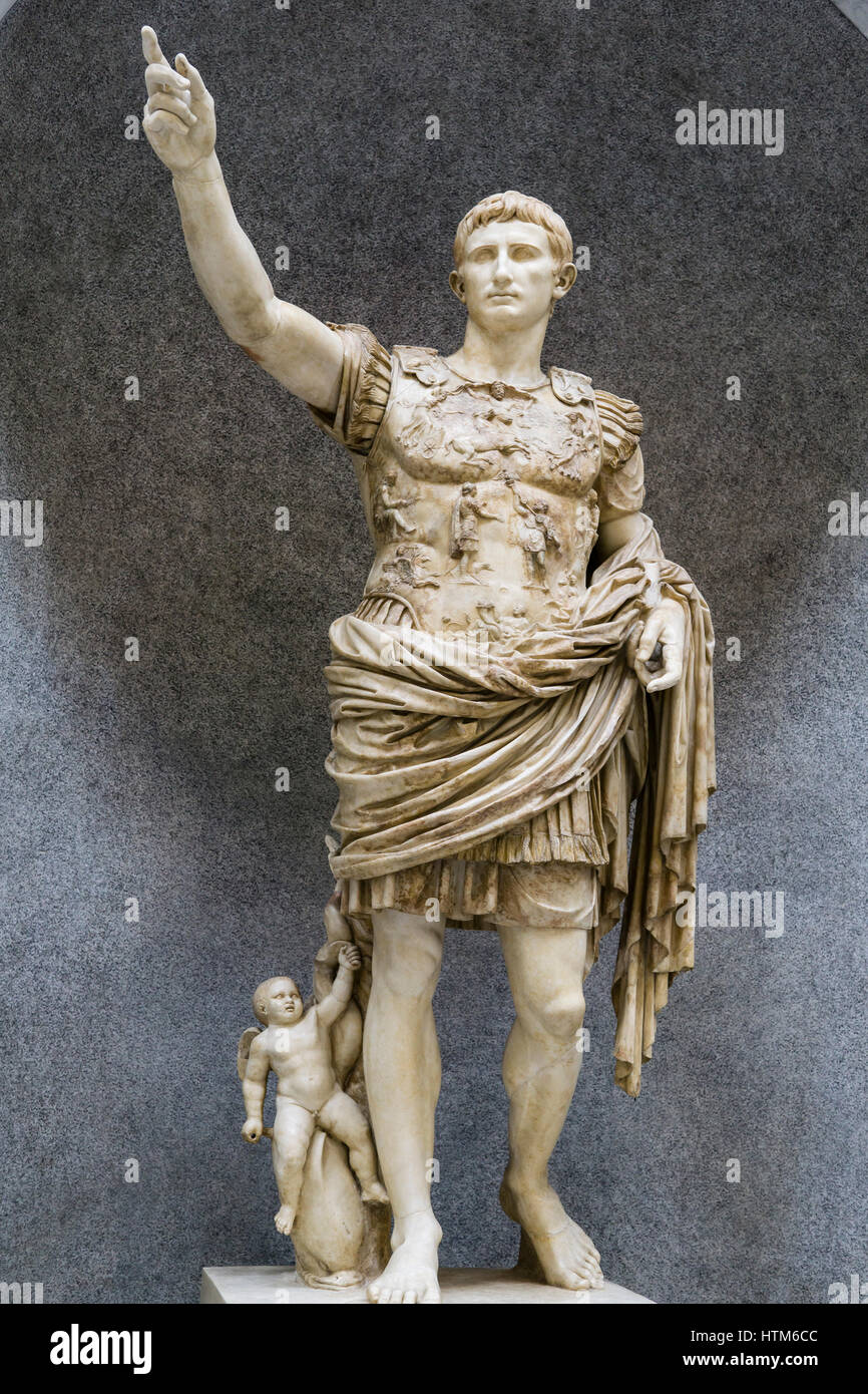 Auguste de prima porta(1er siècle a.d.). La nouvelle aile (braccio nuovo) du Musée Chiaramonti, musée du Vatican, Cité du Vatican, Rome, Italie. Banque D'Images