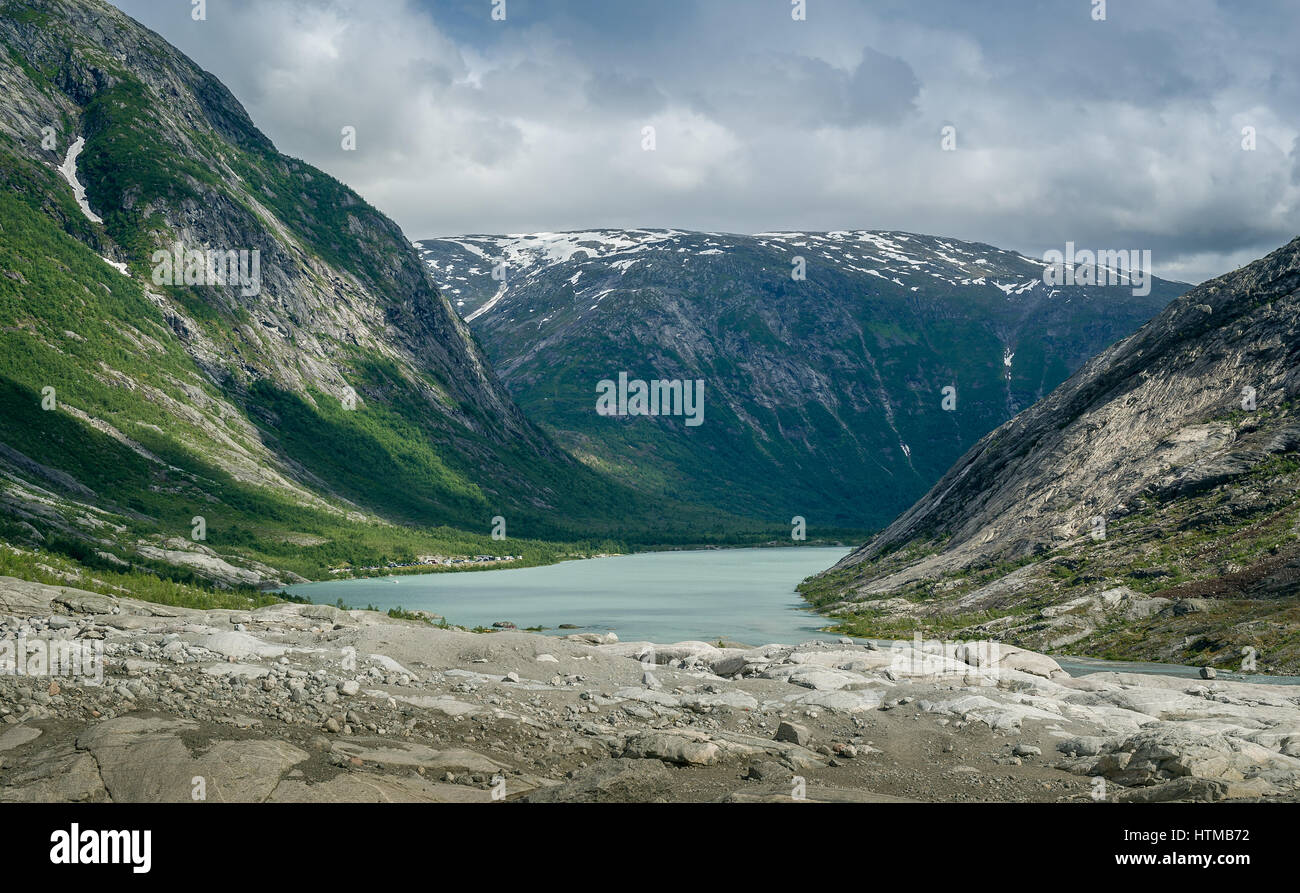 Paysage du lac Glacier Nigardsbreen. Banque D'Images