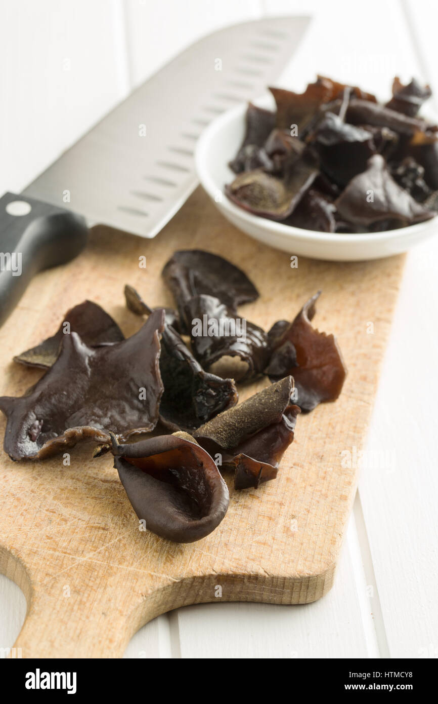 L'oreille de juif de champignons. Auricularia auricula-judae. Banque D'Images