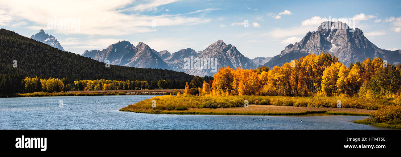 -Les montagnes de Grand Teton, Wyoming, à l'automne. L'image a été prise lors d'Oxbow Bend sur la rivière Snake dans le Grand Teton National Park Banque D'Images