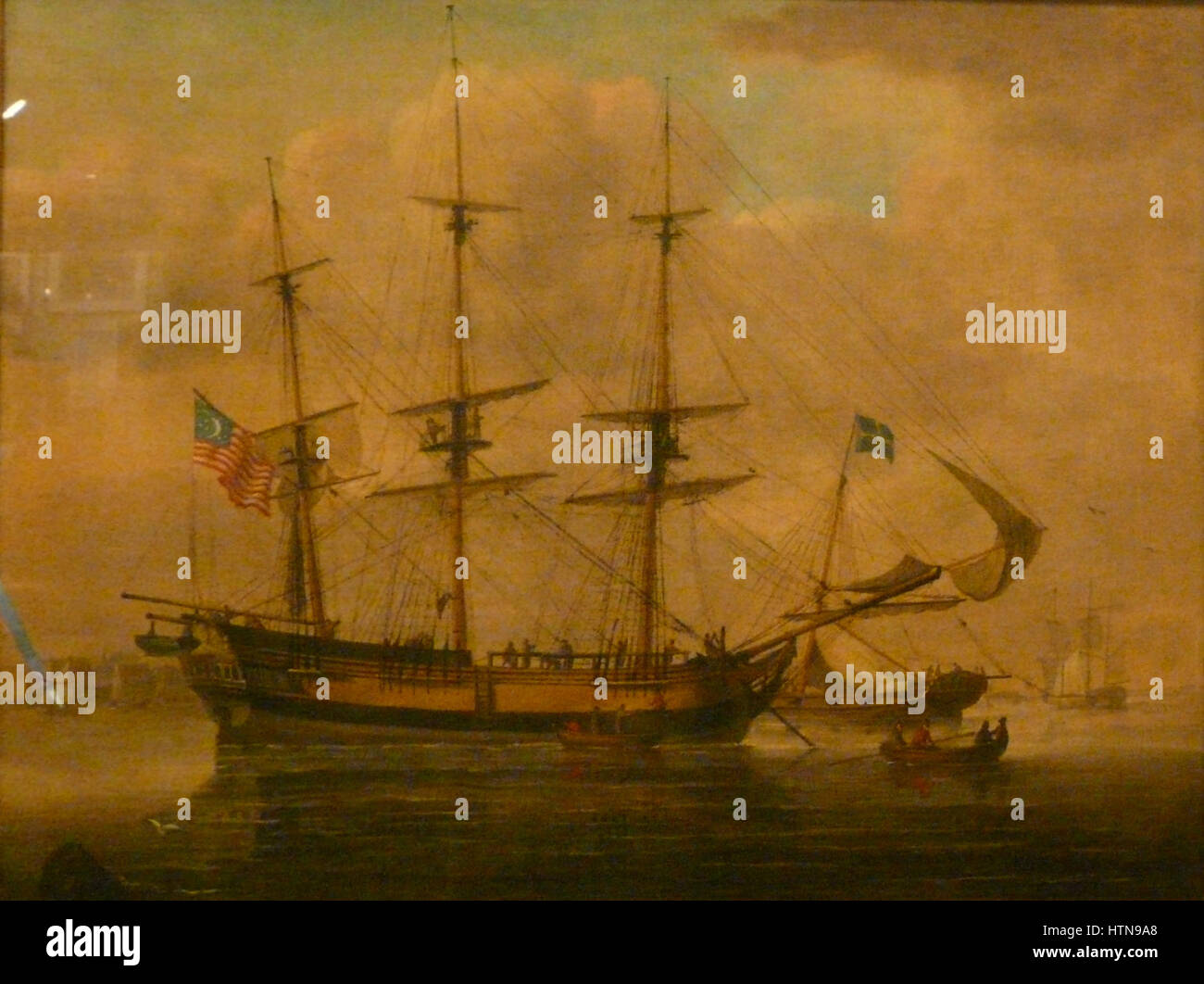 Le *Independence Seaport Museum*, situé à Philadelphie, est dédié à la préservation de l'histoire maritime des États-Unis. Le musée présente une variété d'expositions liées à l'histoire navale, à la construction navale et à la relation de la nation avec la mer, fournissant des ressources éducatives sur le patrimoine maritime de l'Amérique. Banque D'Images