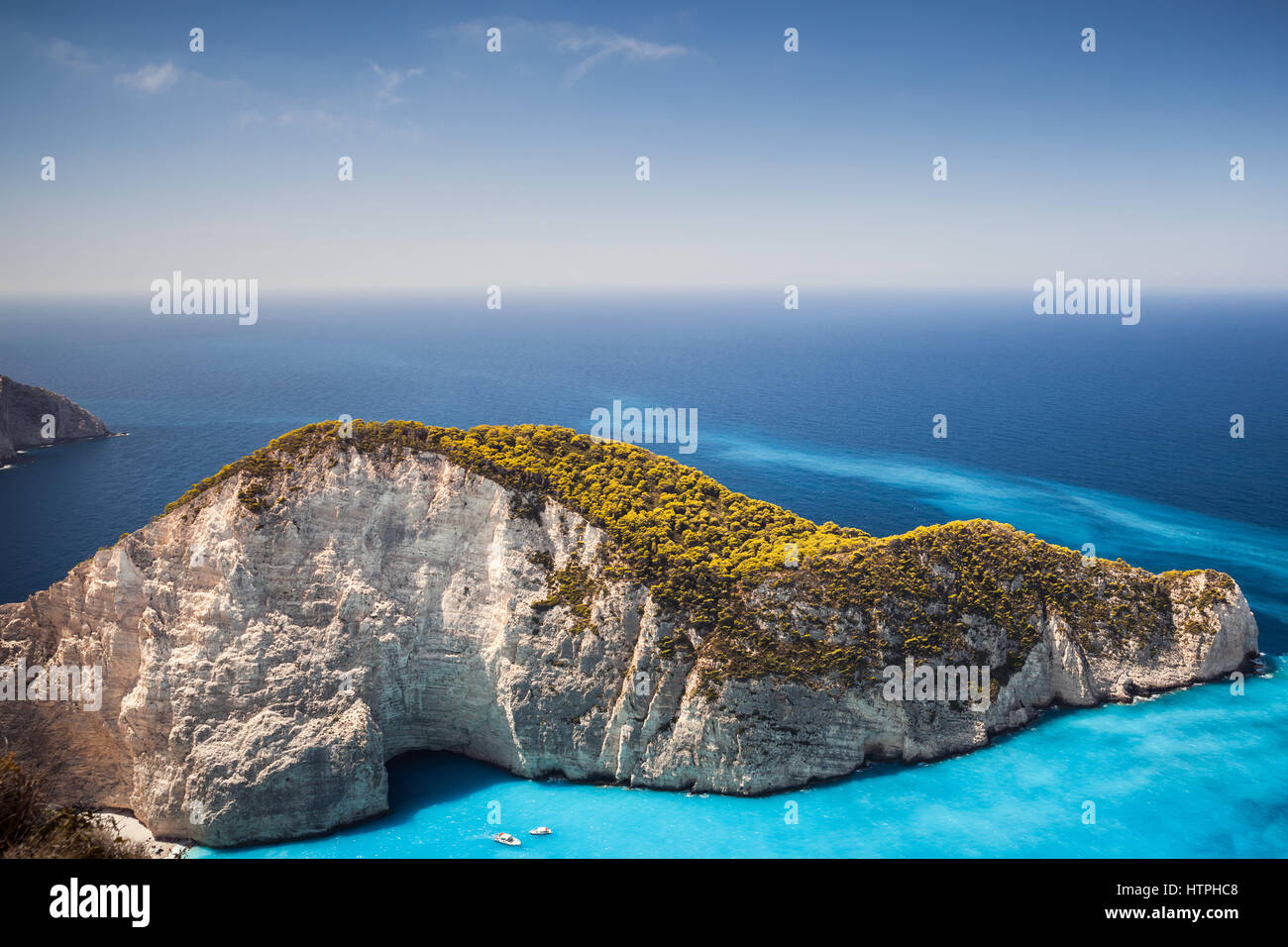 La baie de Navagio, paysage côtier. Le plus célèbre monument naturel de