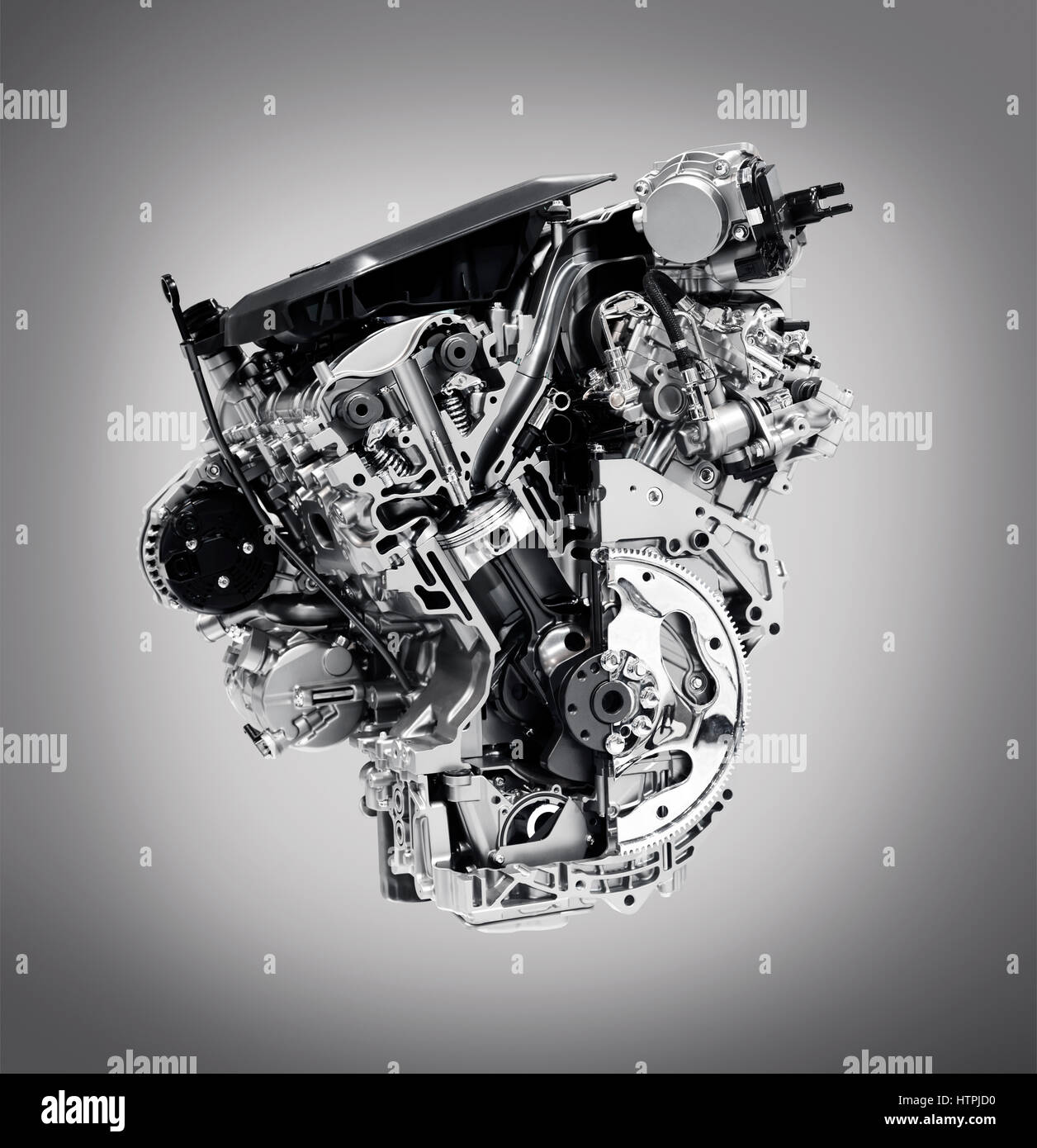 Licence disponible sur MaximImages.com - vue en coupe du moteur de voiture 3,6L V6 VVT DI 310HP de Buick Lacrosse 2017 montrant le cylindre, le piston et les soupapes Banque D'Images