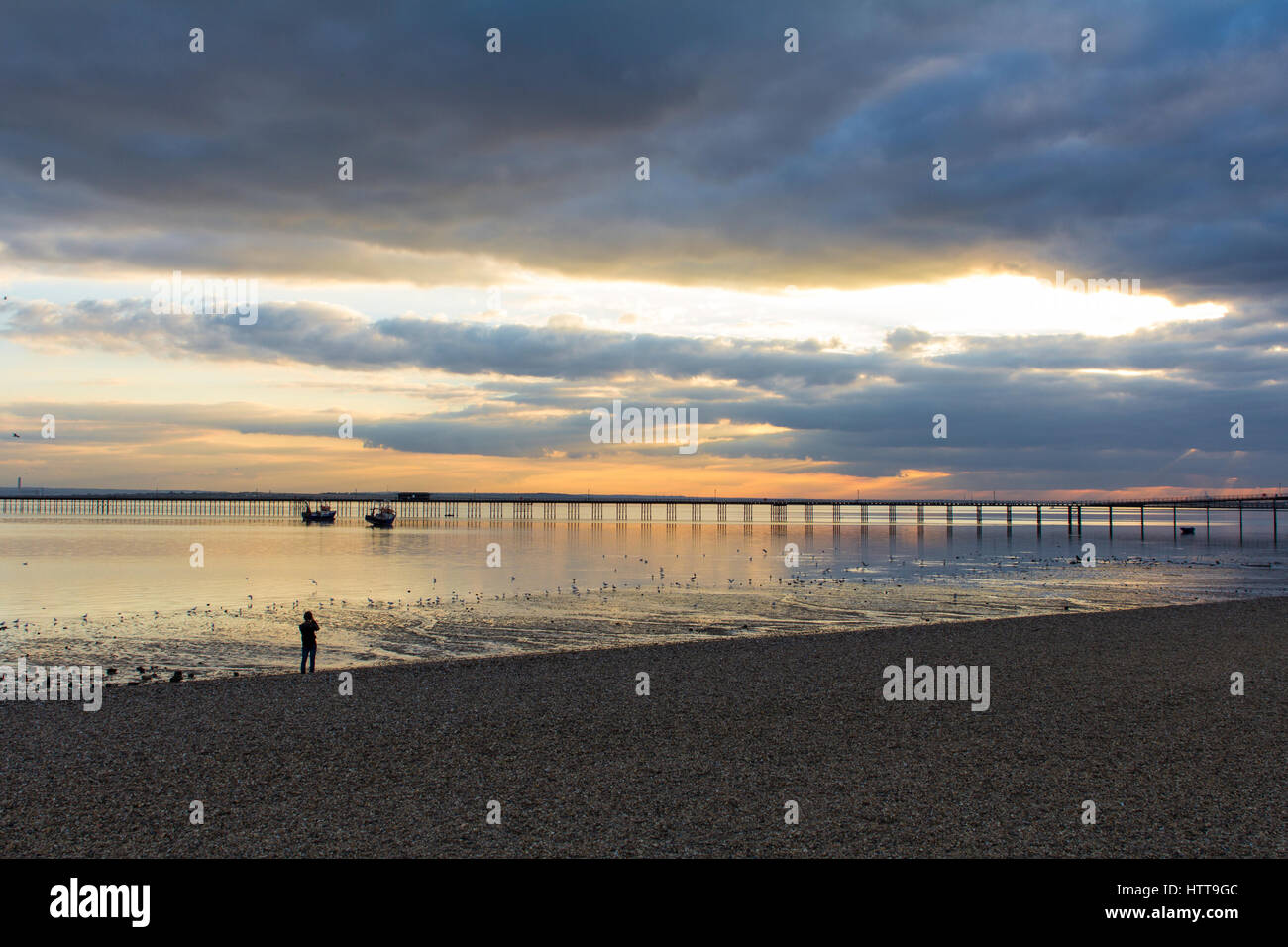 Beau coucher du soleil à Southend-on-Sea fin septembre 2014 Banque D'Images