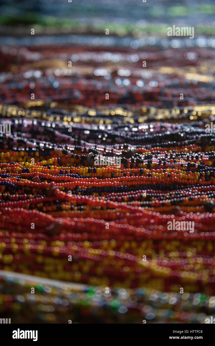 Pour la vente de bijoux, de Kibera, Nairobi, Kenya, Afrique du Sud Banque D'Images