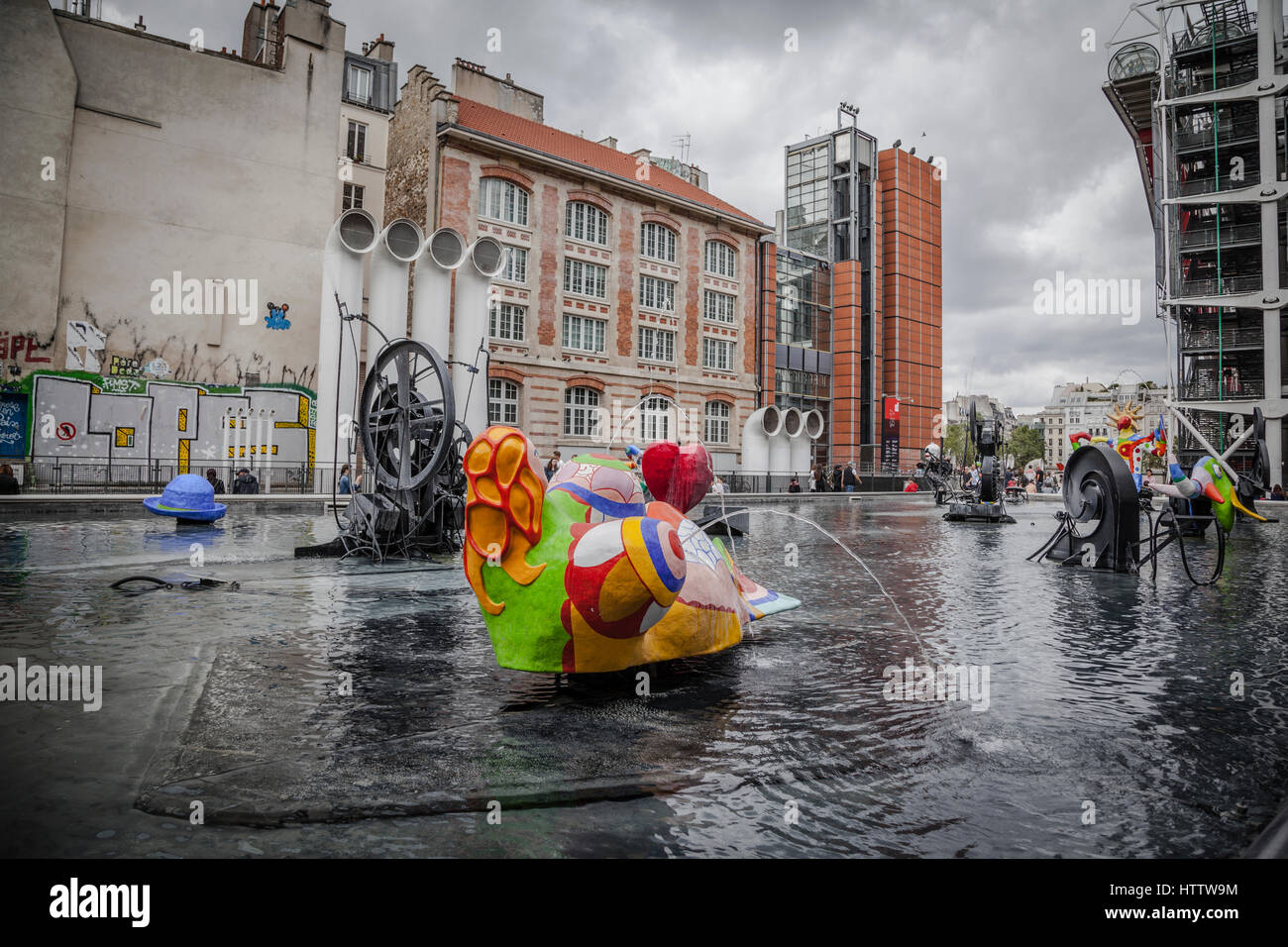 La fontaine Stravinsky (auteurs Jean Tengli et Niki de Saint-Fal), Paris, France Banque D'Images