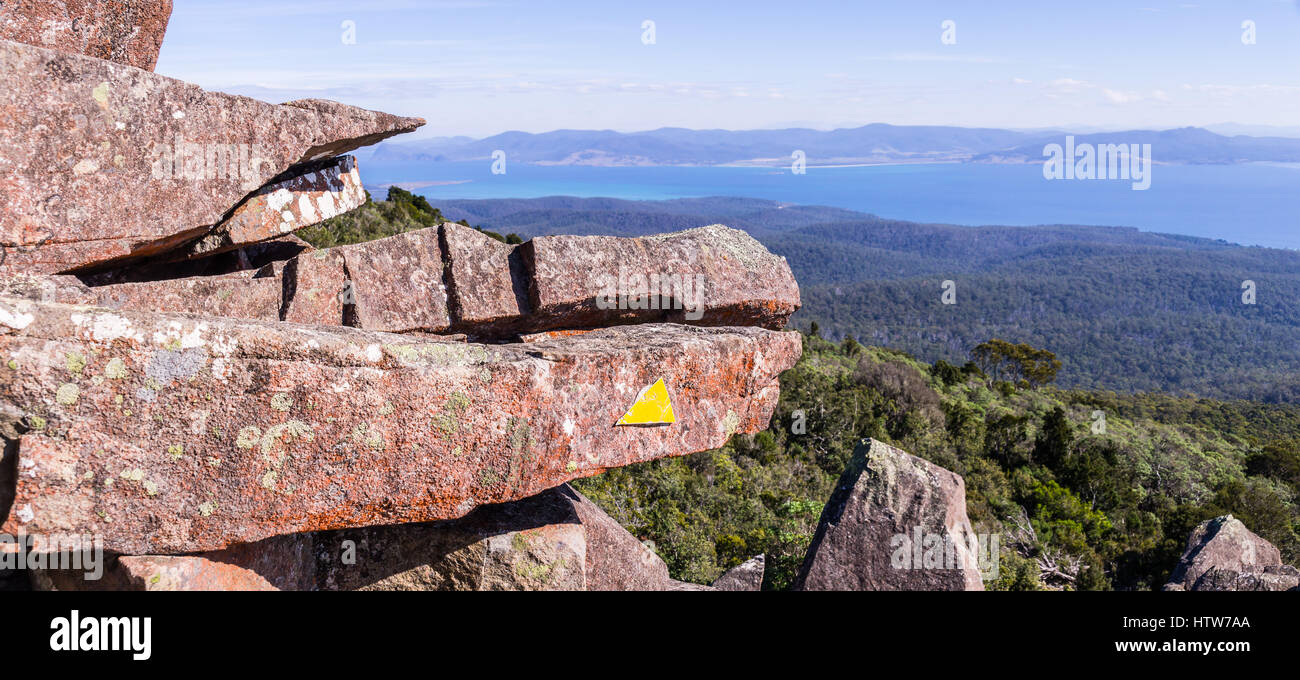 Pic de Bishop et Clerk sur Maria Island, Tasmanie, Australie Banque D'Images