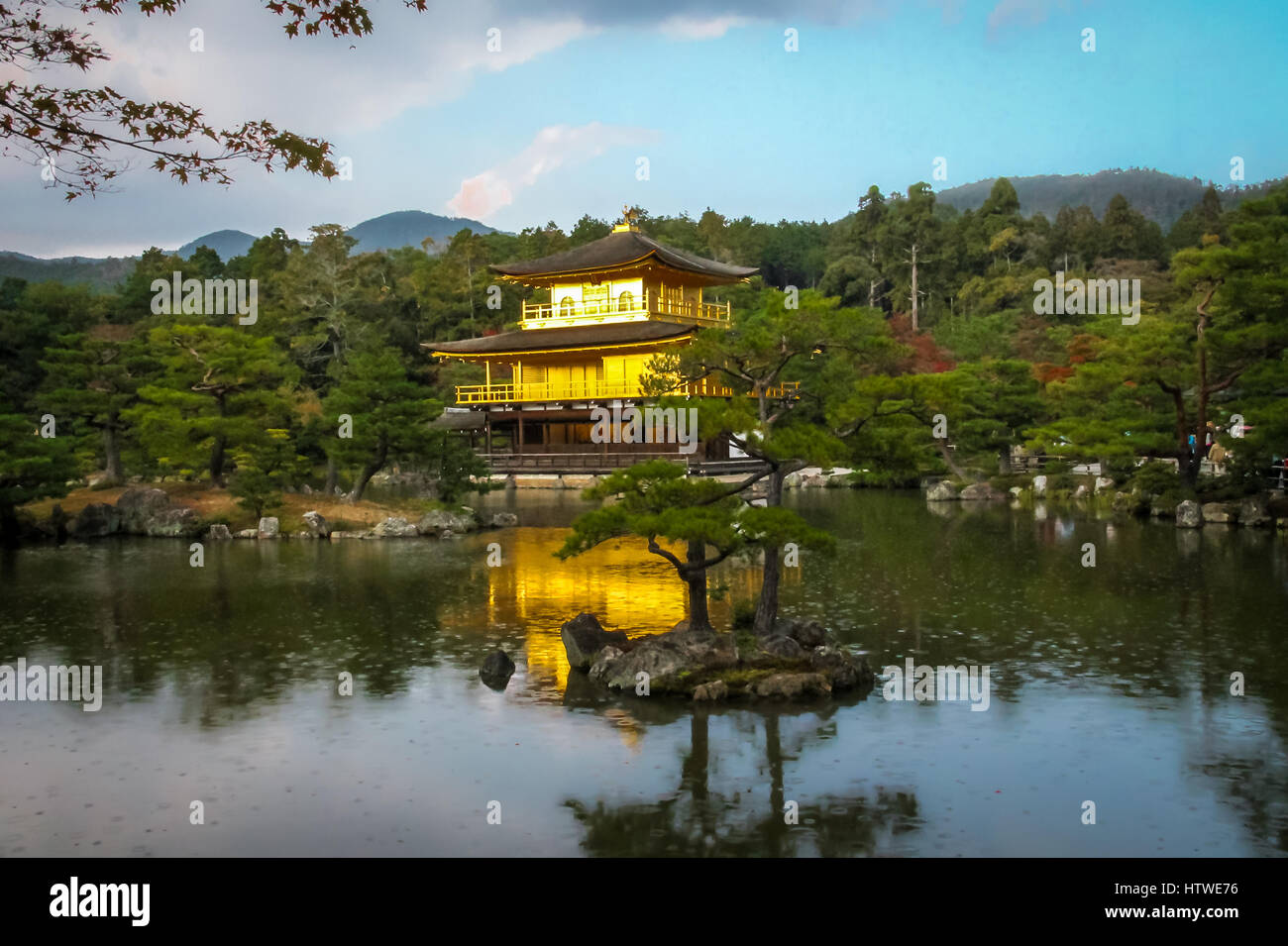 Temple Kinkakuji (Pavillon d'or) - Kyoto, Japon Banque D'Images