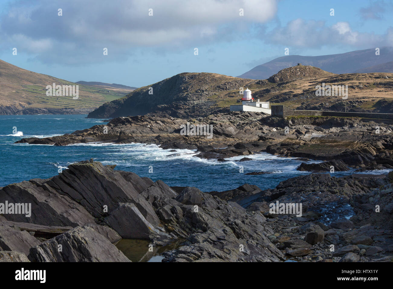 Phare de l'île de Valentia, au point sur l'île de Valentia Cromwell, comté de Kerry, Irlande. Banque D'Images