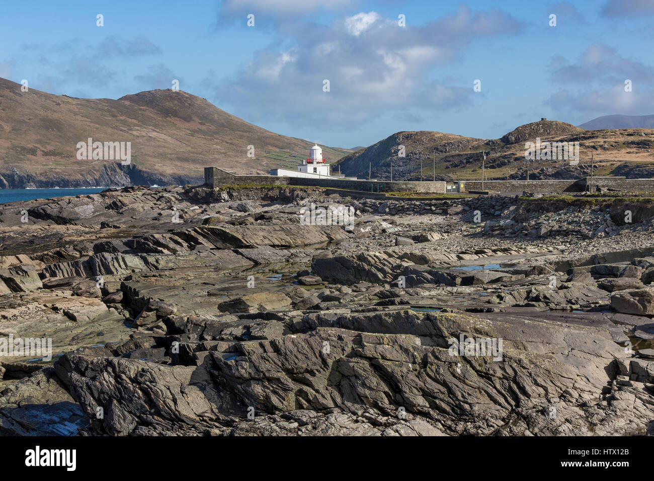 Phare de l'île de Valentia, au point sur l'île de Valentia Cromwell, comté de Kerry, Irlande. Banque D'Images