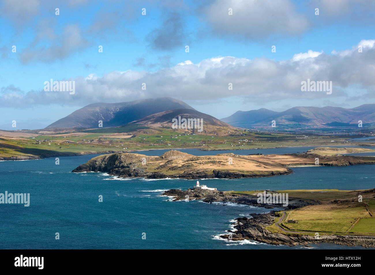 Phare de l'île de Valentia, au point sur l'île de Valentia Cromwell, comté de Kerry, Irlande. Banque D'Images