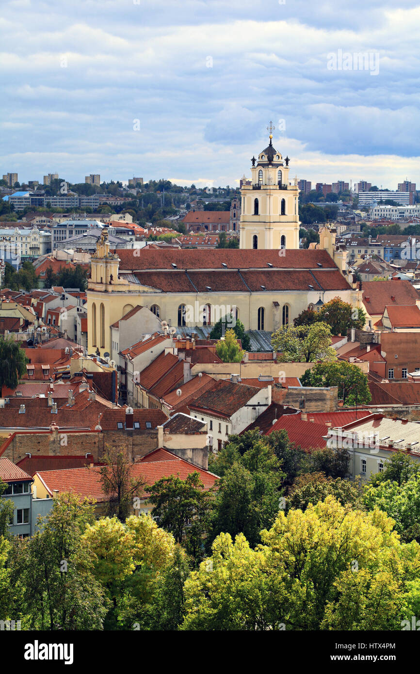 Vue panoramique trop vieille ville de Vilnius. La Lituanie. Banque D'Images