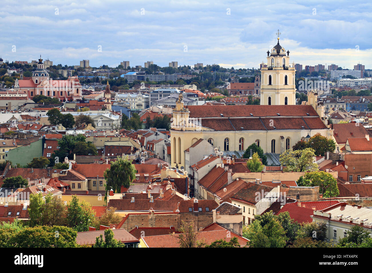 Vue panoramique trop vieille ville de Vilnius. La Lituanie. Banque D'Images