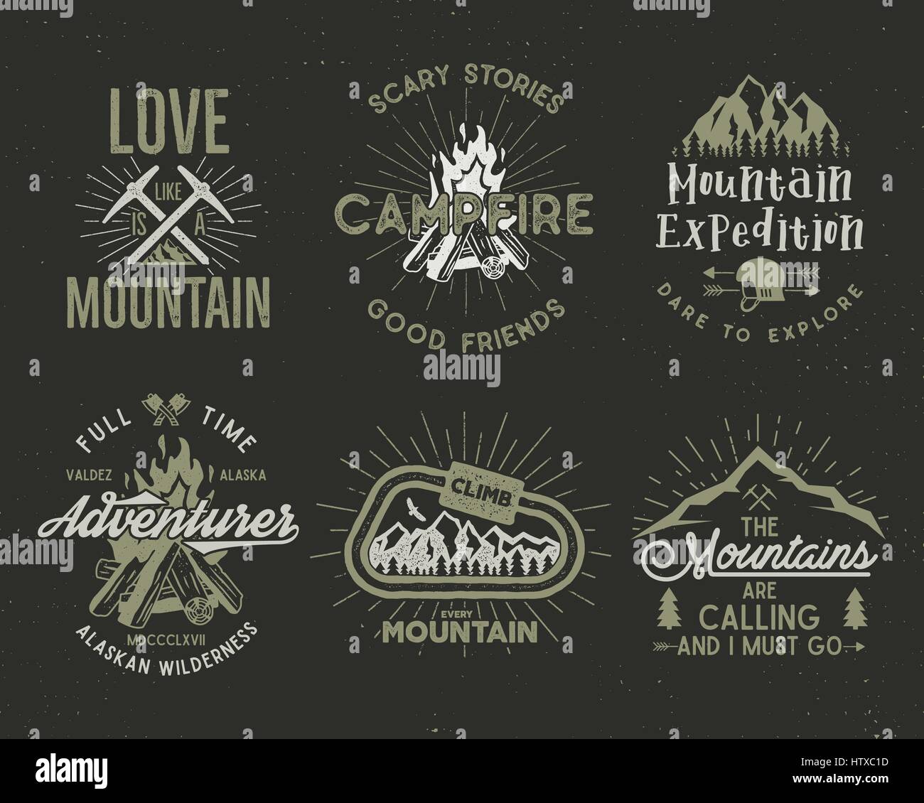 Ensemble de Mountain et le scoutisme badges. Les étiquettes d'escalade, montagnes, emblèmes de l'expédition de randonnée vintage silhouettes logos et éléments de conception. Vector retro Illustration de Vecteur