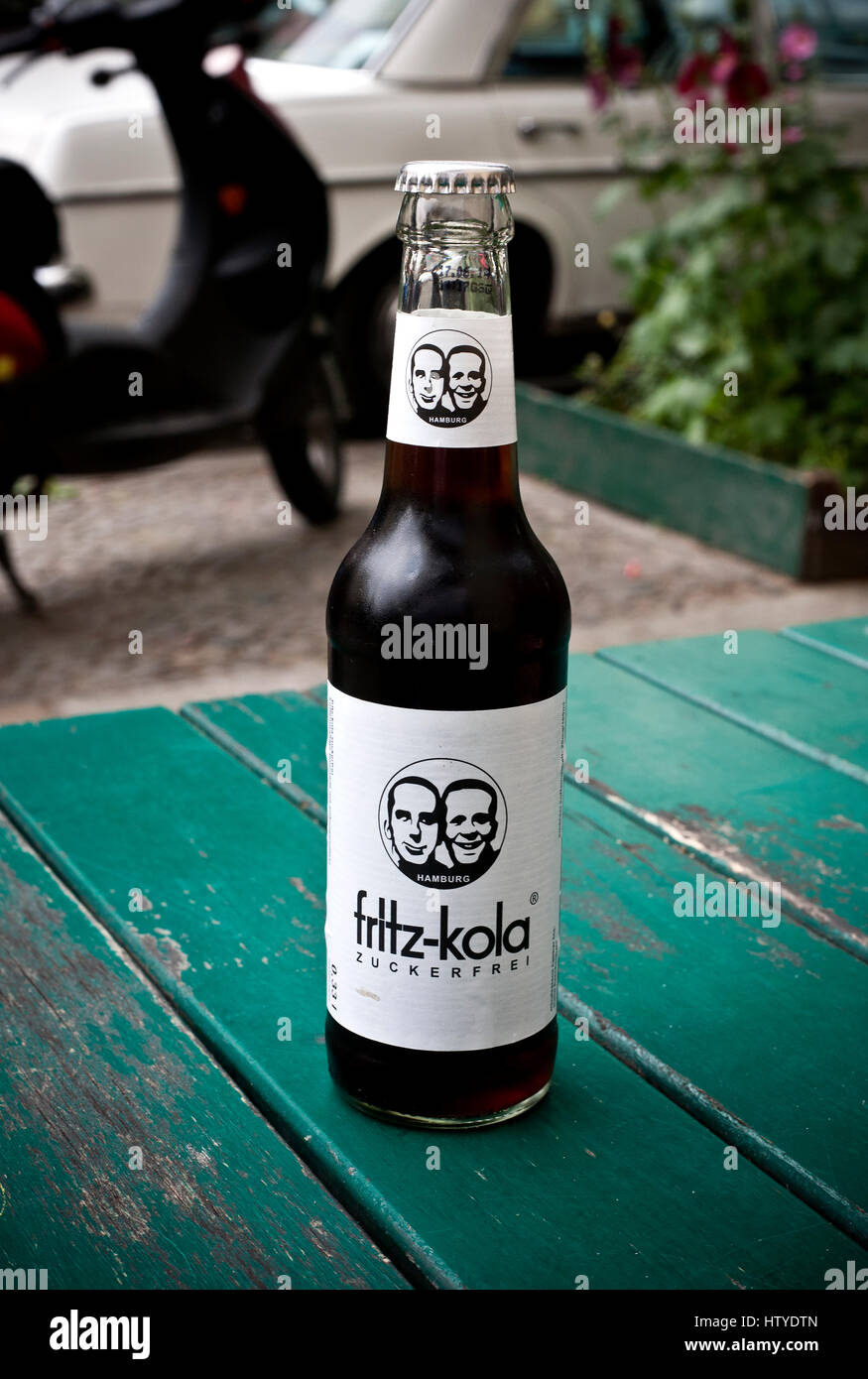 Fritz-Kola avec sa haute teneur en caféine des boissons est un producteur de Hambourg en Allemagne. Banque D'Images