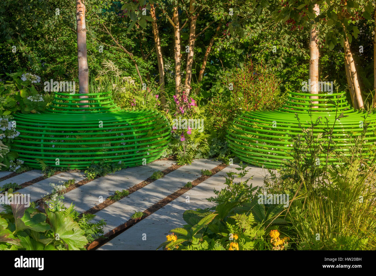 RHS Gardens Hampton Court Show 2015 - L'héritage Macmillan Jardin, médaille d'or, conçu par Ann-Marie Powell Jardins. Banque D'Images