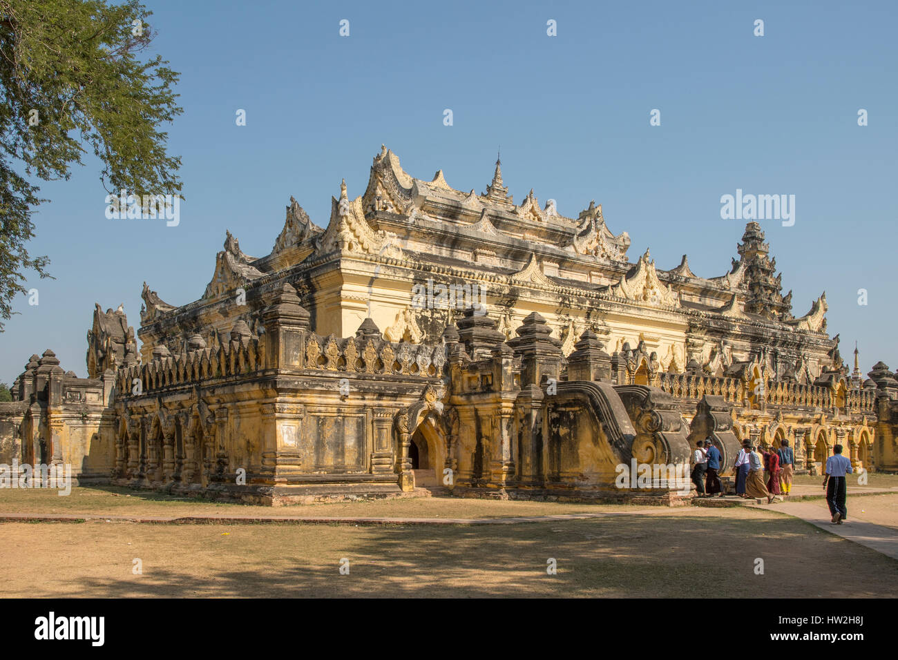 Maha Aung Mye Bon Zan Monastère, Inwa, Myanmar Banque D'Images