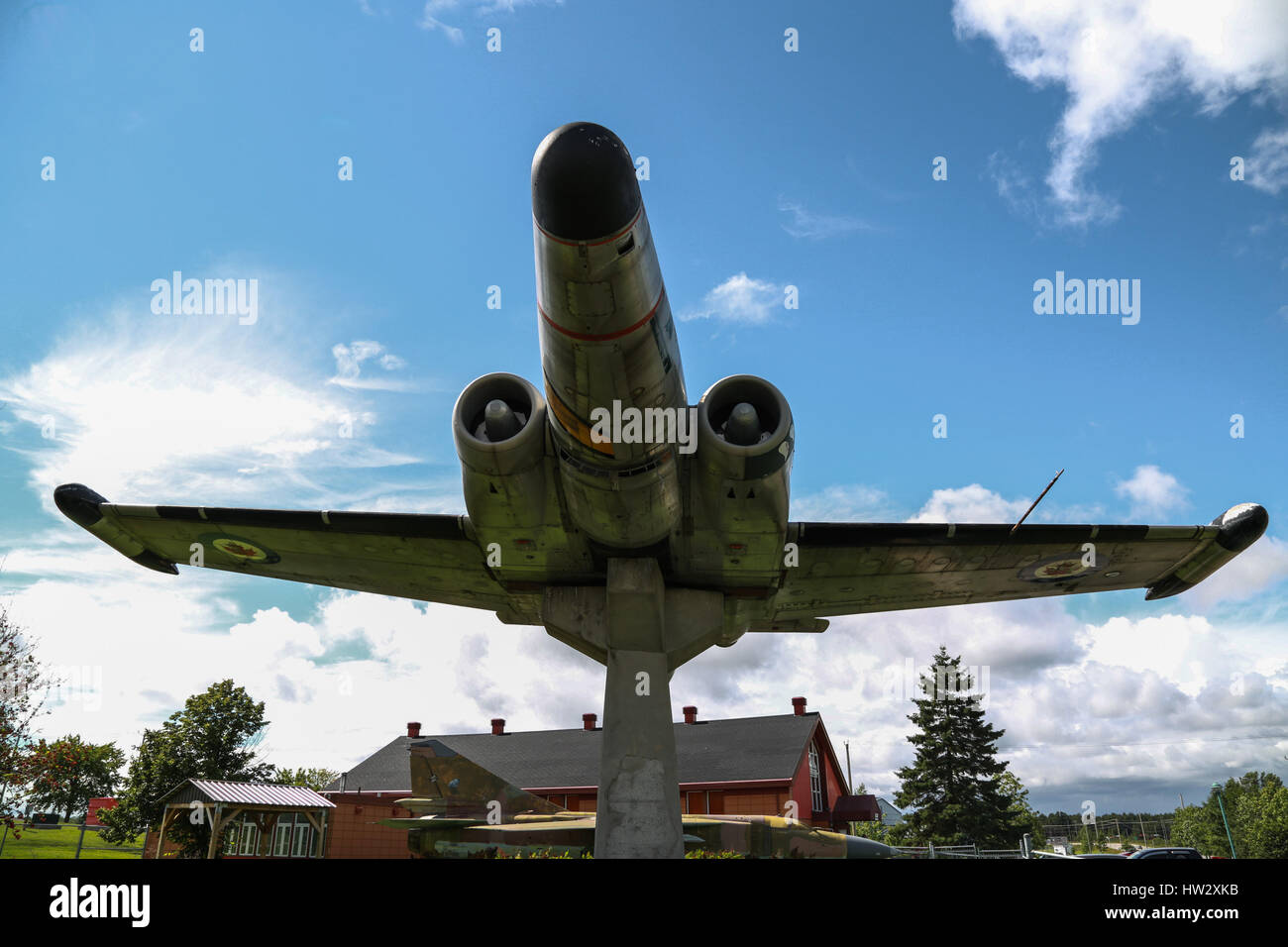 Avro Canada CF-100 Canuck Interceptor sur l'affichage à l', Musée de la défense aérienne de Bagotville, Saguenay, QC, Canada Banque D'Images