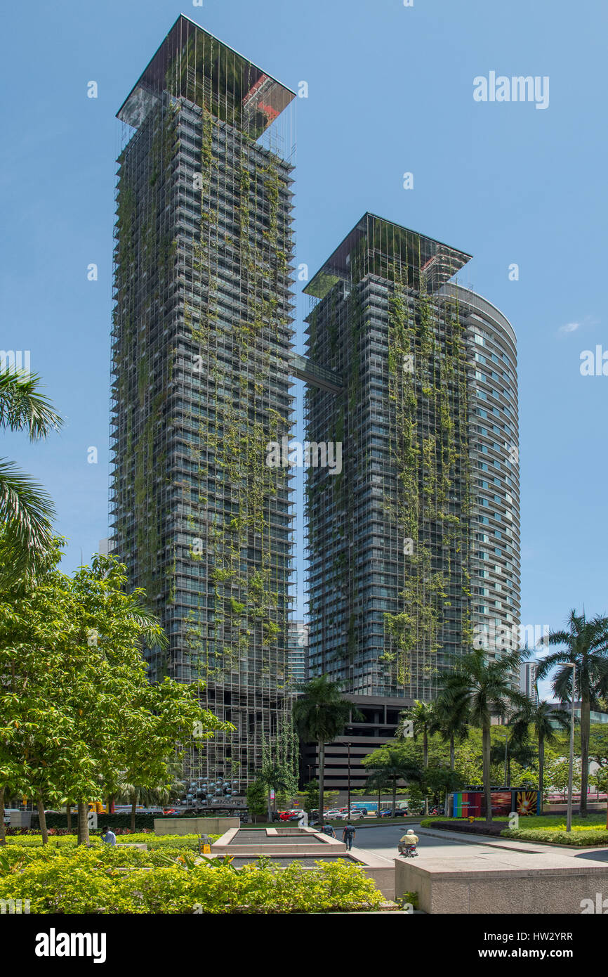 Les bâtiments avec jardins suspendus, Kuala Lumpur, Malaisie Banque D'Images
