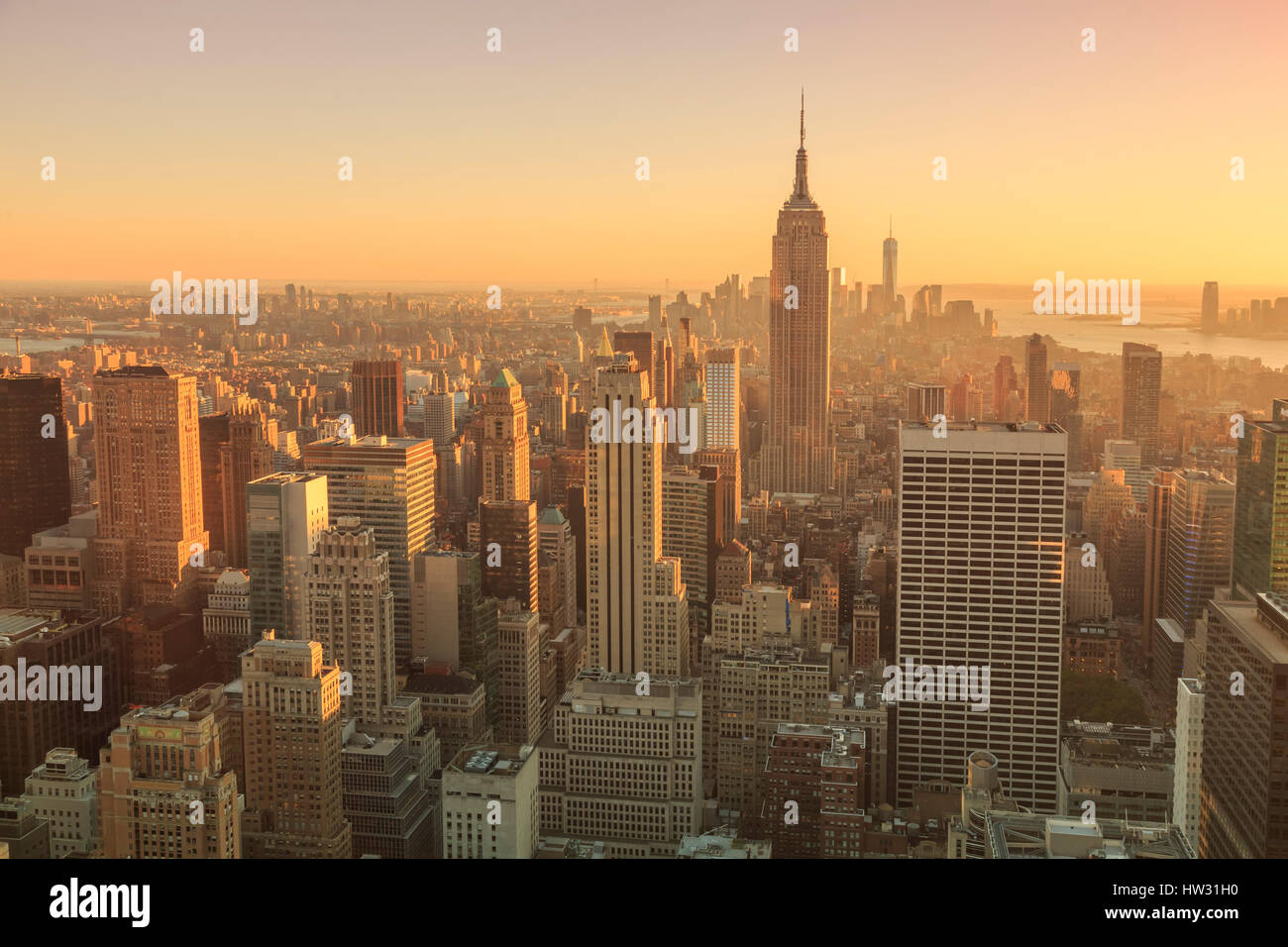USA, New York, New York City, Empire State Building et Manhattan Skyline Banque D'Images