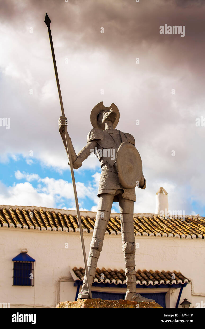 Sculpture de Don Quichotte. Venta del Quijote. Puerto Lapice, Ciudad Real province, Castilla La Mancha, Espagne Europe Banque D'Images