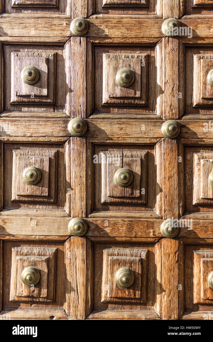 Vieille porte en bois ancien / fond de porte Banque D'Images