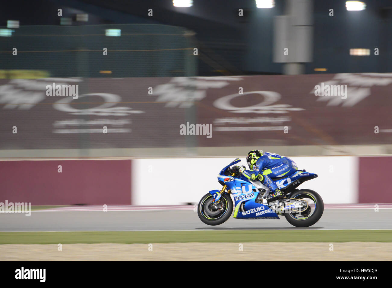 12 mars 2017, le circuit de Losail. Le Qatar Andrea Iannone qui fait de la moto pour Suzuki lors de la dernière journée de la MotoGP Qatar Losail au test d'hiver Internation Banque D'Images