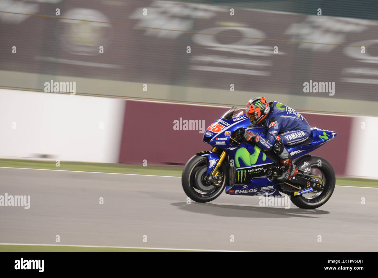 12 mars 2017, le circuit de Losail. Le Qatar Maverick Viñales qui fait de la moto pour Yamaha au cours de la dernière journée de la MotoGP Qatar Losail au test d'hiver Internati Banque D'Images