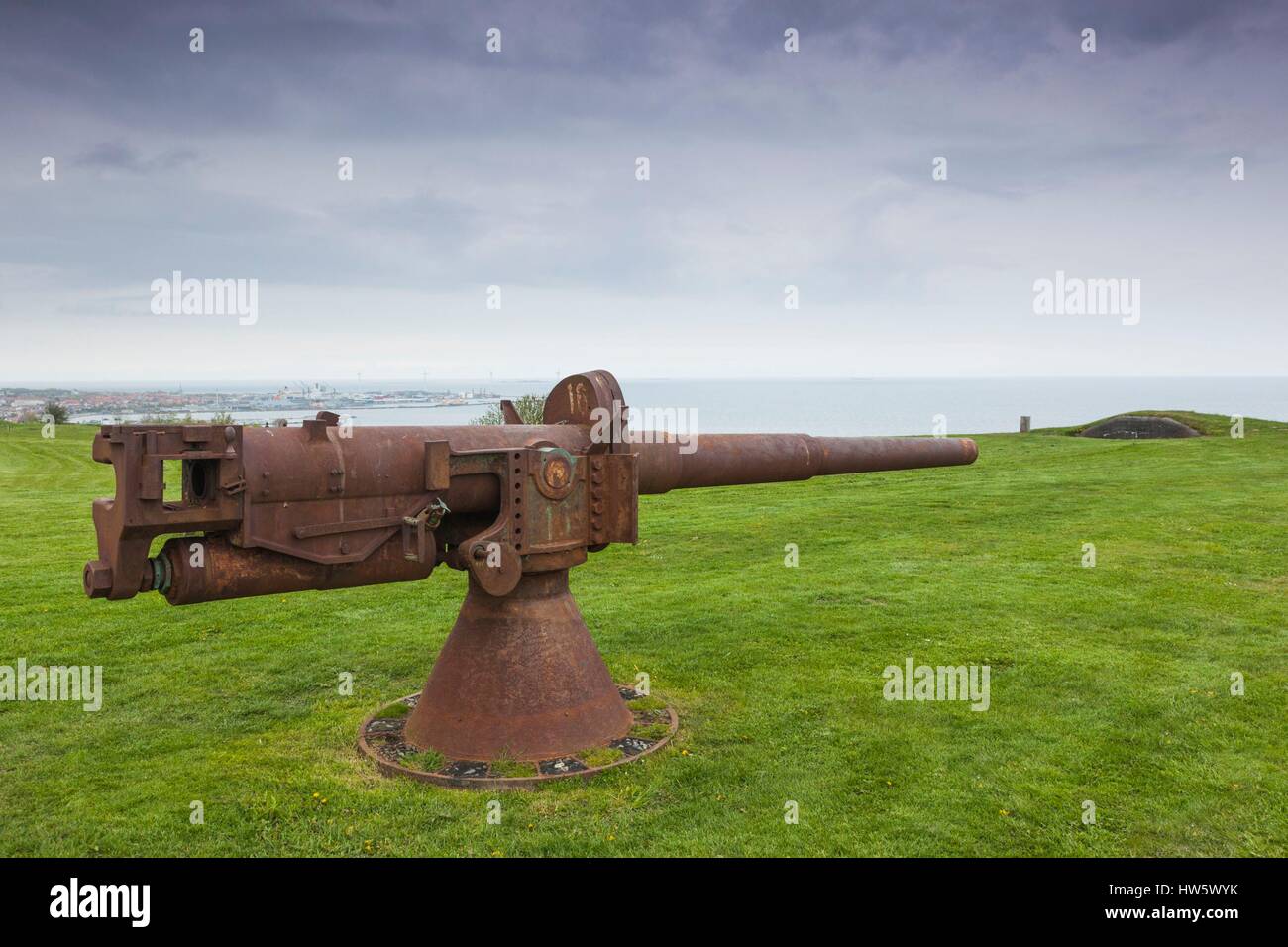 Le Danemark, Jutland, Frederikshavn, Bangsbo Fort, petit canon d'artillerie côtière Banque D'Images