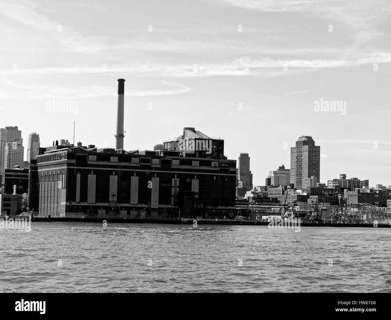 Power Station sur les rives de l'Hudson River à New York Banque D'Images