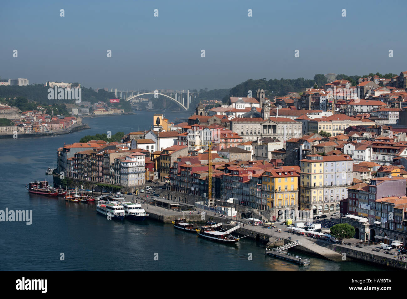 Vue aérienne de la rivière Douro, Porto Portugal Banque D'Images