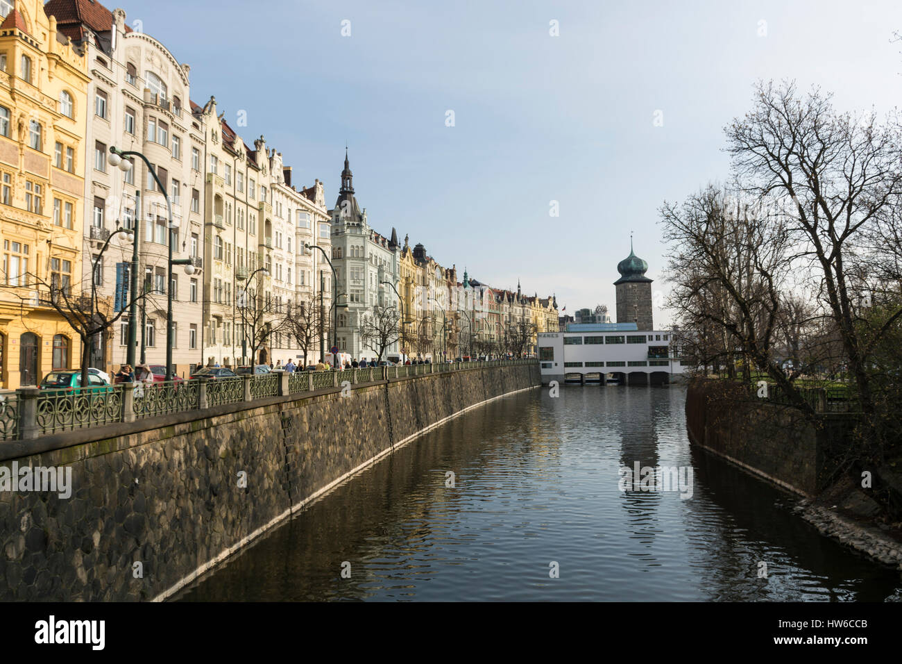 Bâtiments de Masarykovo Nabrezi, Nove mesto, Prague, République Tchèque, Europe Banque D'Images
