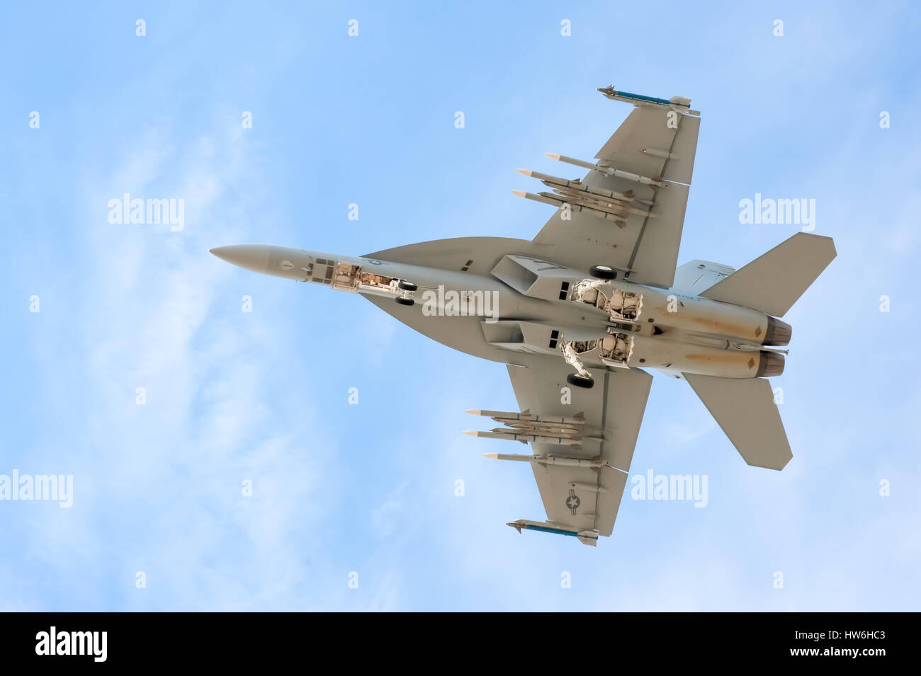 Marine américaine F-18 Super Hornet avec un train roulant à l'extension de Farnborough, Royaume-Uni Banque D'Images